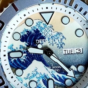 DEEP BLUE MILITARY DIVER 300